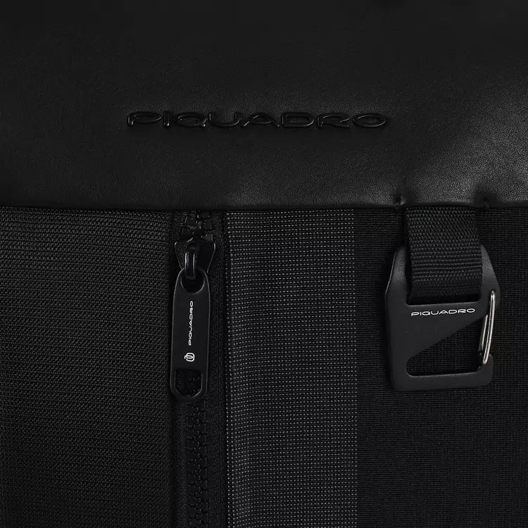 Zaino Piquadro in tessuto e pelle porta I pad