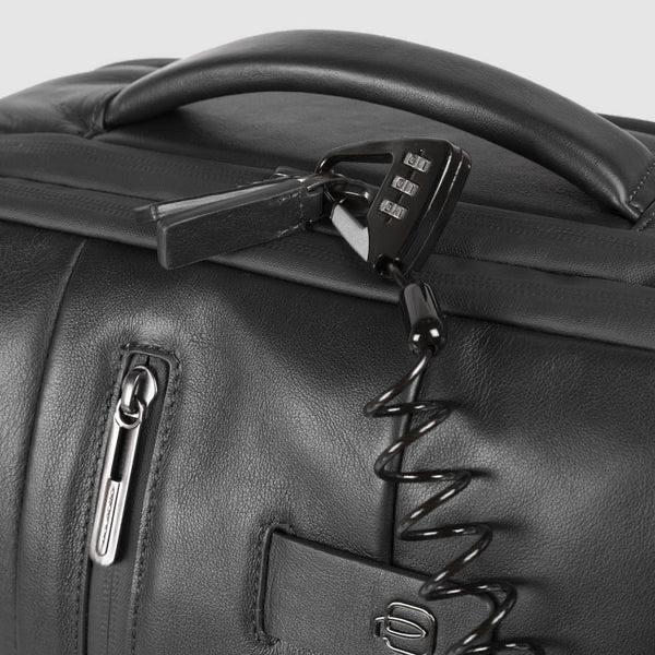 Zaino uomo sottile porta pc 17,3" CA4972UB00BM